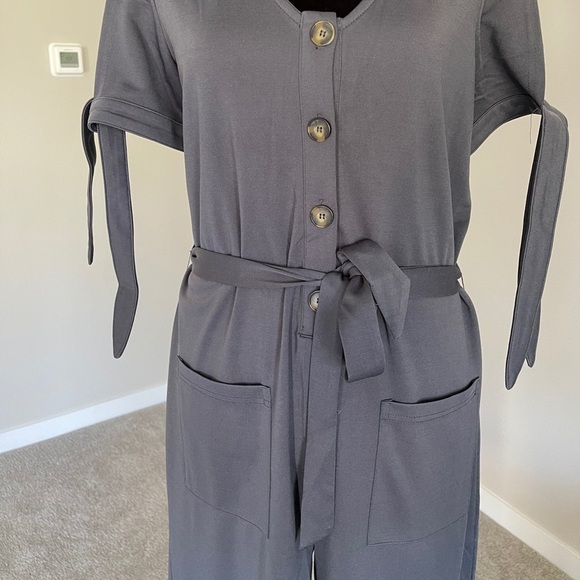 &Merci Gray Jumpsuit - Picture 3 of 5